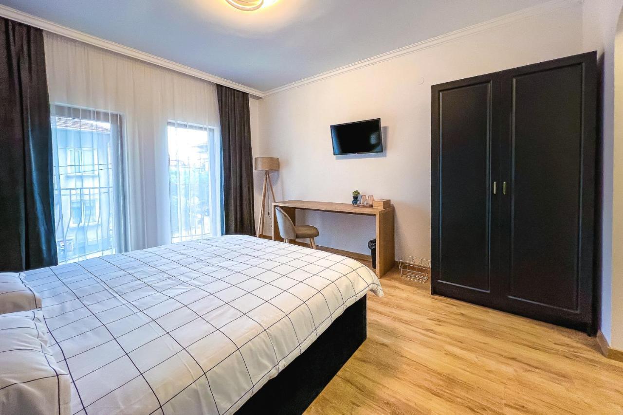 Deluxe Central Rooms Karlovo Buitenkant foto