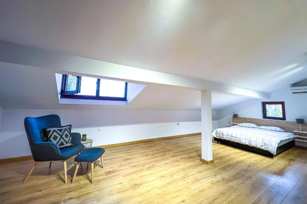 Deluxe Central Rooms Karlovo Buitenkant foto